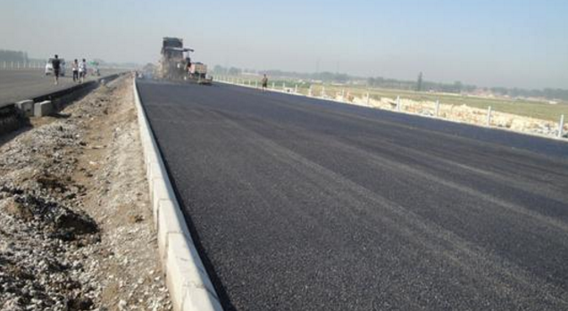 ɰʯ�|�Ӹ��ܶȡ��Ѻ�ˮ��һ��������