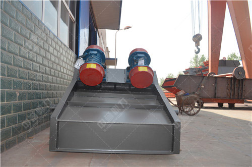 石料生產線篩分振動篩介紹