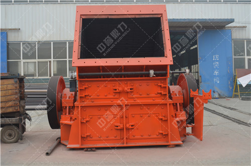 �����U����̎���O��ľS�o���B��ʩ