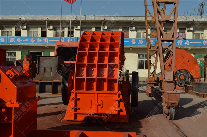 石灰石錘式破碎機設備多少錢