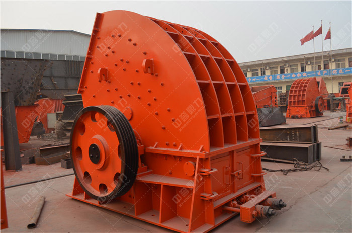 石灰石錘式破碎機設備多少錢