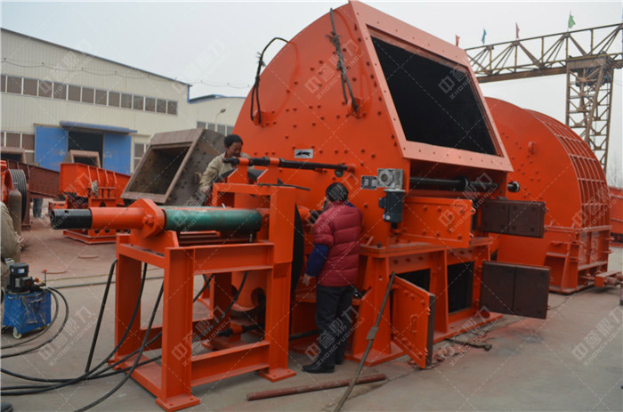 PC1012型錘式破碎機